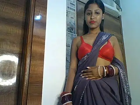 Snapshot of Pari_lovers chatting on March 15, 2026, 3:18 pm Pari lovers online show from March 15, 2026, 3:18 pm