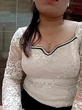 Sury sexyy online show from March 25, 2026, 7:58 am