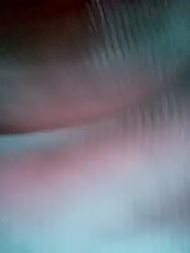 Snapshot of Leiley_98 chatting on July 20, 2026, 1:02 pm Leiley 98 online show from July 20, 2026, 1:02 pm
