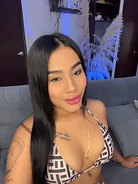 Snapshot of AlisonBeltran1 chatting on July 15, 2026, 2:28 am AlisonBeltran1 online show from July 15, 2026, 2:28 am