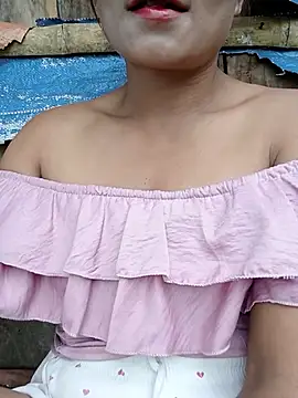 maymay121 online show from June 21, 2026, 9:45 am