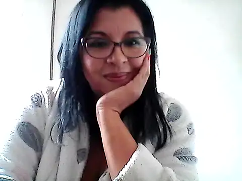 Snapshot of Negritta45 chatting on March 25, 2026, 3:51 pm Negritta45 online show from March 25, 2026, 3:51 pm
