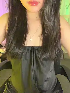 Snapshot of Quincy_baby chatting on June 15, 2026, 5:37 pm Quincy baby online show from June 15, 2026, 5:37 pm