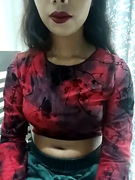 Candyy crushh online show from April 8, 2026, 11:21 am