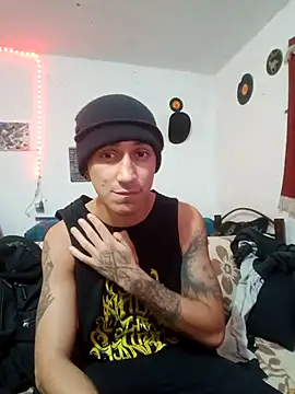 gsuszx online show from April 28, 2026, 11:43 pm