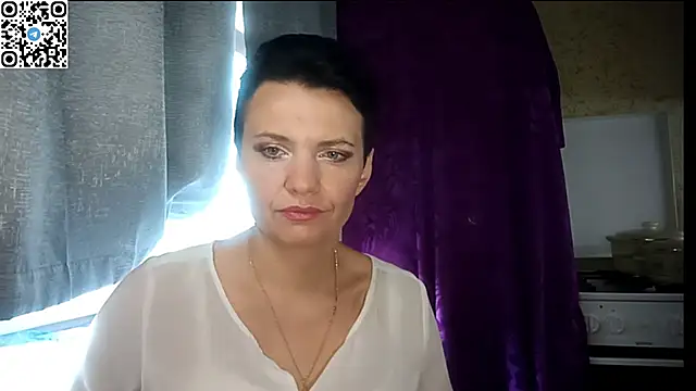 HotMamaQueen234 online show from June 29, 2026, 10:59 am