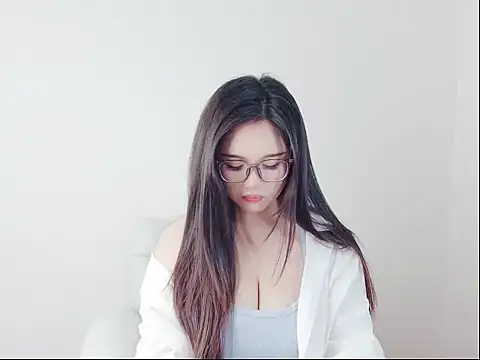 Snapshot of Sissi888 chatting on March 22, 2026, 2:09 pm Sissi888 online show from March 22, 2026, 2:09 pm