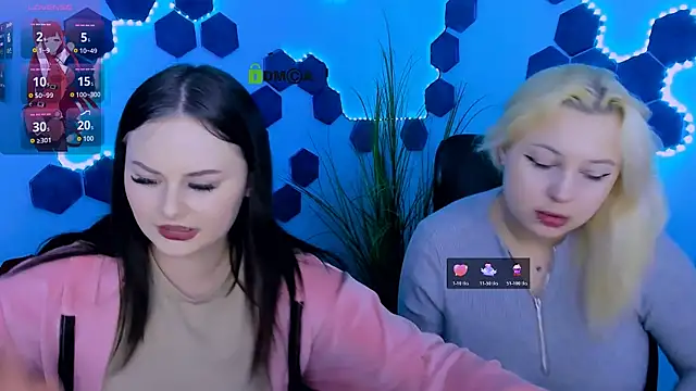 aria blaze  online show from March 20, 2026, 9:58 am