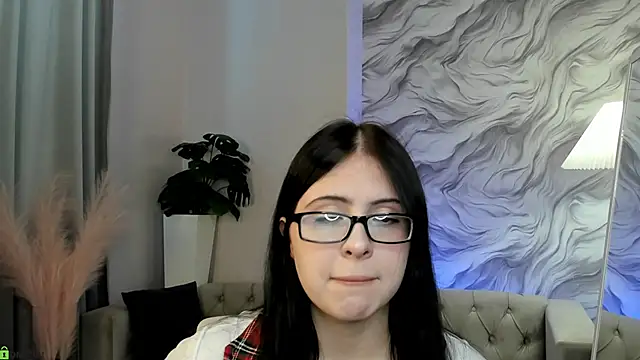 Snapshot of Kisa_Blaze chatting on April 7, 2026, 10:15 am Kisa Blaze online show from April 7, 2026, 10:15 am