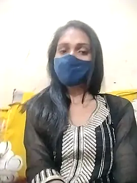 Snapshot of Sonam_y chatting on March 24, 2026, 3:50 pm Sonam y online show from March 24, 2026, 3:50 pm