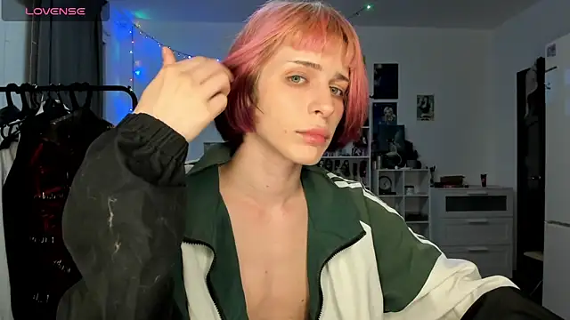 Snapshot of sweet_peach___ chatting on April 16, 2026, 9:39 pm sweet peach online show from April 16, 2026, 9:39 pm