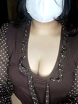 Darkdesire Duo online show from April 13, 2026, 10:54 am