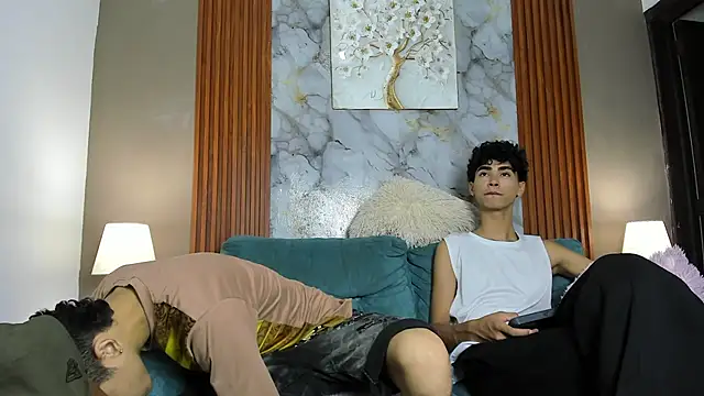 NAUGHTY BOYS1 online show from April 7, 2026, 8:09 pm