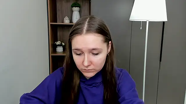 HerminaBatiz online show from March 17, 2026, 5:11 am