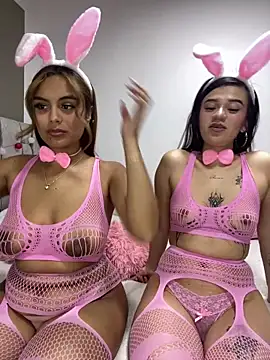 chloe evans0 online show from March 29, 2026, 4:01 am