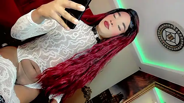 Snapshot of Paola_Delfino chatting on May 3, 2026, 10:54 am Paola Delfino online show from May 3, 2026, 10:54 am