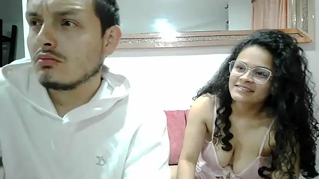 leoylia online show from May 1, 2026, 5:01 am