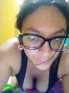 Snapshot of LatinSquirtBaby chatting on June 11, 2026, 12:32 am LatinSquirtBaby online show from June 11, 2026, 12:32 am