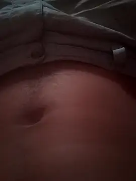 loro121 online show from March 29, 2026, 4:18 pm