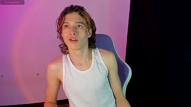 Snapshot of Goddest_perseus_ chatting on May 1, 2026, 7:51 pm Goddest perseus online show from May 1, 2026, 7:51 pm