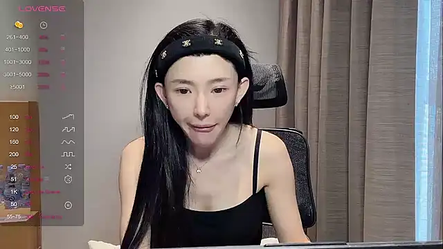 Snapshot of kiki-12 chatting on April 16, 2026, 3:29 am kiki-12 online show from April 16, 2026, 3:29 am