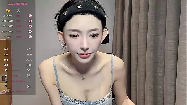 Snapshot of kiki-12 chatting on April 21, 2026, 2:51 am kiki-12 online show from April 21, 2026, 2:51 am