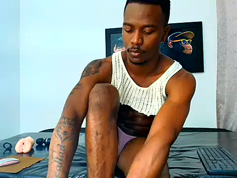 Snapshot of dickblackxx chatting on August 5, 2026, 12:19 pm dickblackxx online show from August 5, 2026, 12:19 pm