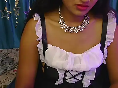 Snapshot of its-Aarushi chatting on April 13, 2026, 3:50 pm its-Aarushi online show from April 13, 2026, 3:50 pm