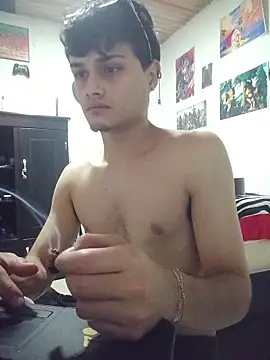 Snapshot of Mobi_bigdick chatting on April 13, 2026, 1:00 am Mobi bigdick online show from April 13, 2026, 1:00 am