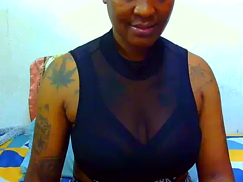 Snapshot of Tattooedgoddess33 chatting on March 24, 2026, 9:09 pm Tattooedgoddess33 online show from March 24, 2026, 9:09 pm