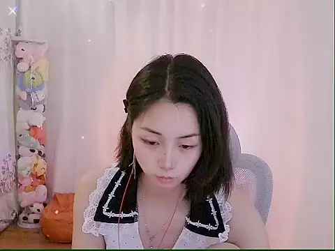 Snapshot of Puresnow chatting on May 27, 2026, 1:41 pm Puresnow online show from May 27, 2026, 1:41 pm