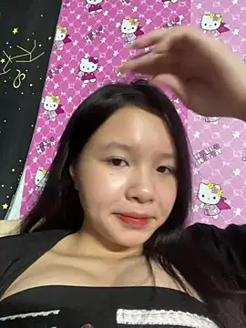 Snapshot of Link-mii chatting on April 7, 2026, 2:39 pm Link-mii online show from April 7, 2026, 2:39 pm