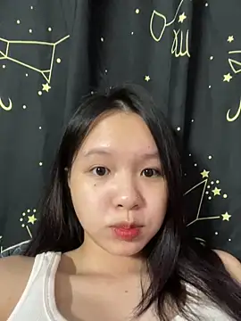 Snapshot of Link-mii chatting on April 11, 2026, 5:28 pm Link-mii online show from April 11, 2026, 5:28 pm