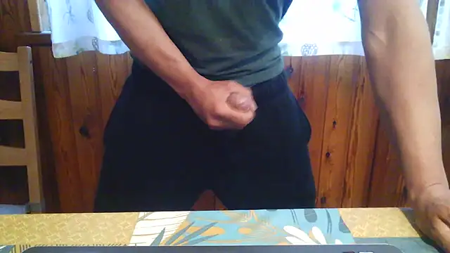 sexysicilyman online show from May 5, 2026, 12:13 pm