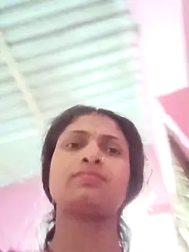 Snapshot of Leelaaji chatting on April 3, 2026, 6:39 pm Leelaaji online show from April 3, 2026, 6:39 pm