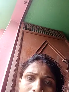 Snapshot of Leelaaji chatting on April 6, 2026, 3:48 am Leelaaji online show from April 6, 2026, 3:48 am
