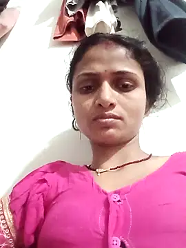 Snapshot of Leelaaji chatting on April 11, 2026, 4:44 pm Leelaaji online show from April 11, 2026, 4:44 pm