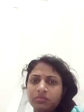 Snapshot of Leelaaji chatting on April 19, 2026, 1:38 am Leelaaji online show from April 19, 2026, 1:38 am