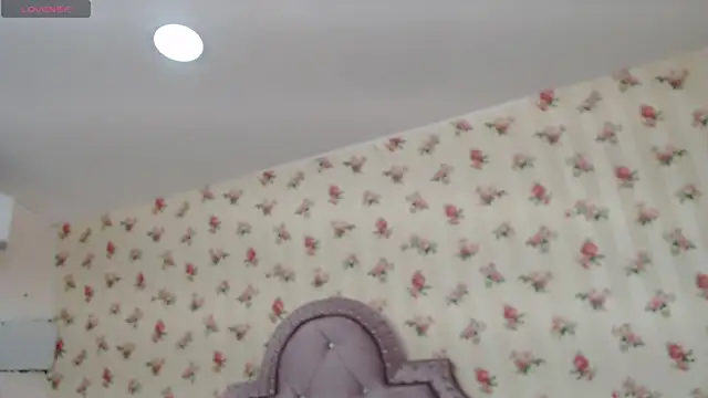 Snapshot of crystal_watson0 chatting on May 11, 2026, 12:55 pm crystal watson0 online show from May 11, 2026, 12:55 pm