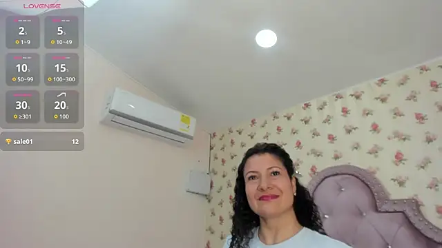 Snapshot of crystal_watson0 chatting on May 28, 2026, 2:25 pm crystal watson0 online show from May 28, 2026, 2:25 pm