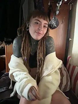 HornyHippy1 online show from May 6, 2026, 9:25 am