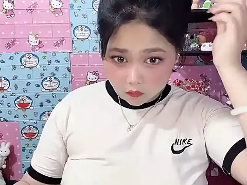 Snapshot of Nhanlu009 chatting on June 15, 2026, 12:07 pm Nhanlu009 online show from June 15, 2026, 12:07 pm