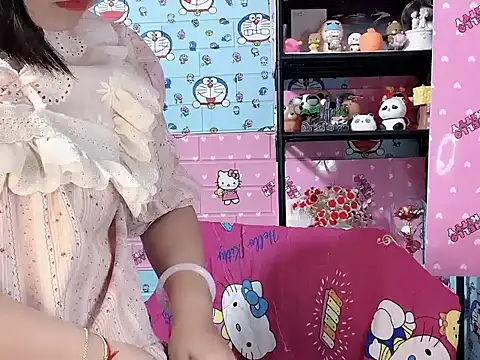 Snapshot of Nhanlu009 chatting on June 16, 2026, 1:14 pm Nhanlu009 online show from June 16, 2026, 1:14 pm