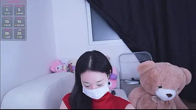sexyjoy95 online show from April 14, 2026, 10:32 am