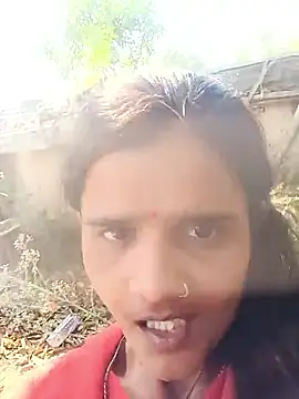 Sexy-Riya online show from April 5, 2026, 9:39 am