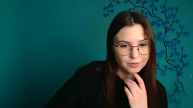 Nika nik a online show from March 24, 2026, 5:56 am