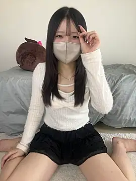 Snapshot of MOMO_chan_0412 chatting on March 24, 2026, 3:11 am MOMO chan 0412 online show from March 24, 2026, 3:11 am