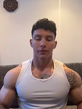 Snapshot of JAYCAM_ chatting on April 8, 2026, 5:24 pm JAYCAM online show from April 8, 2026, 5:24 pm