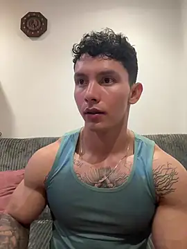 Snapshot of JAYCAM_ chatting on May 7, 2026, 10:26 pm JAYCAM online show from May 7, 2026, 10:26 pm