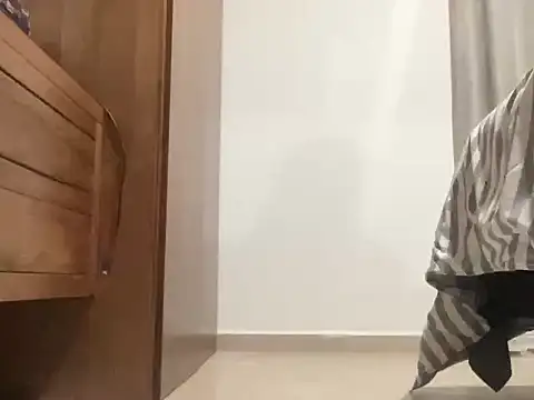 Capellecam online show from March 18, 2026, 4:43 pm